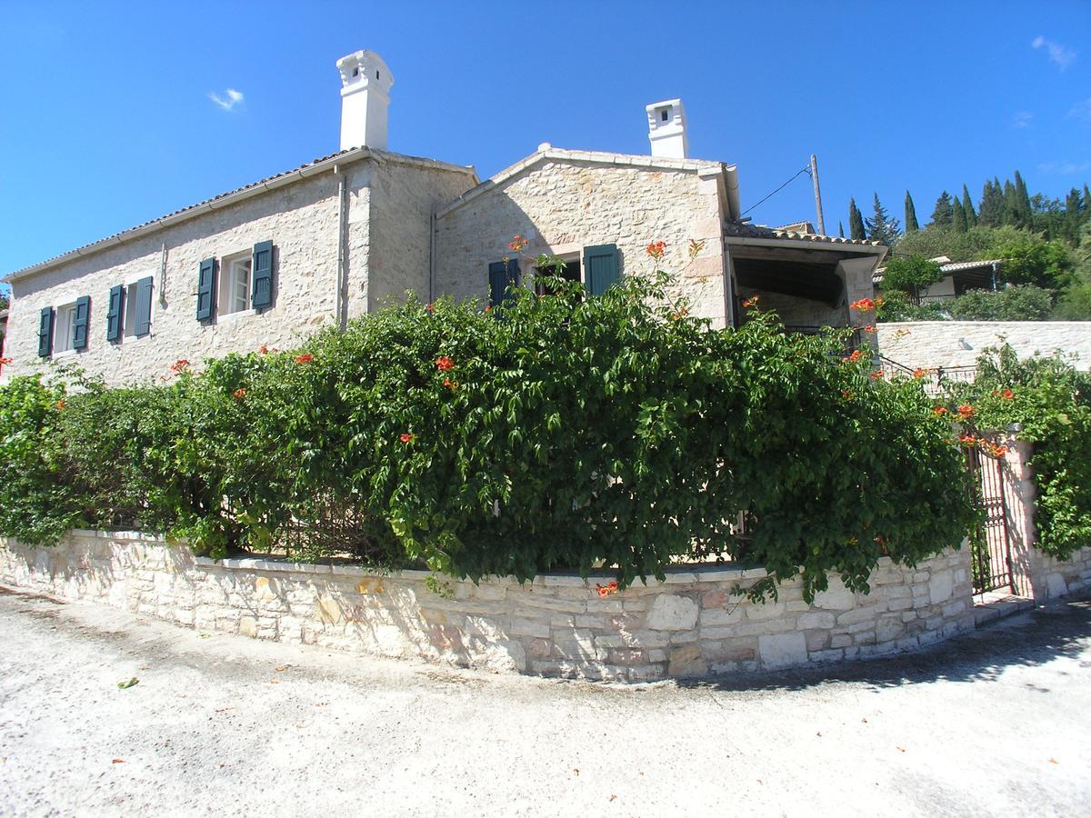 Traditional Stone Villa Olympia Viggla Bagian luar foto
